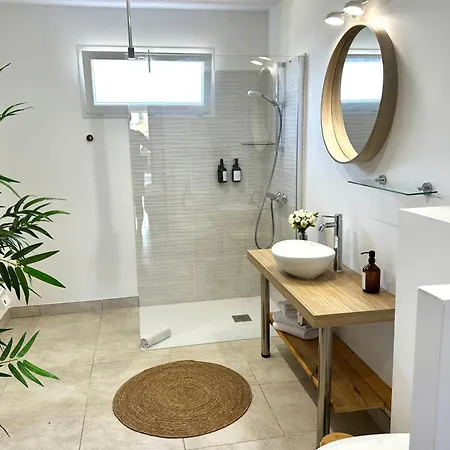 Lentiscu 6 Guests 2 Bedrooms Large Terrace Calvi (Corsica)